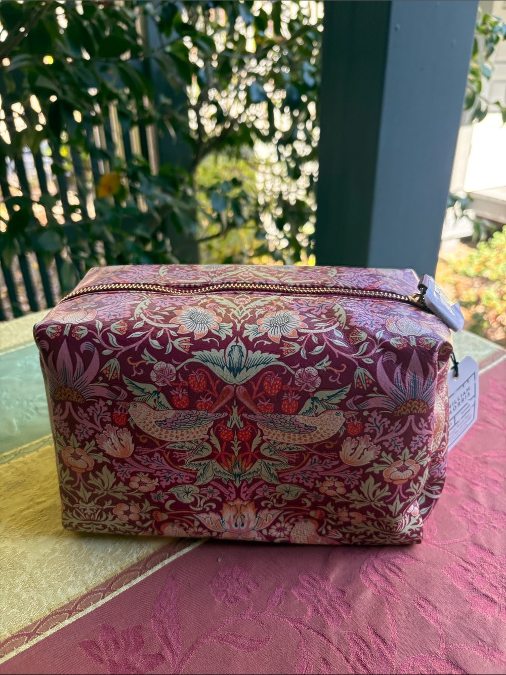 William Morris - Liberty of London Vegan Strawberry Thief Wash ~ Cosmetic  Bag